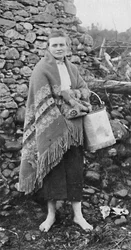 Una chica campesina de Killarney, Irlanda, 1912