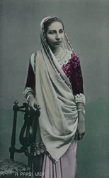 Una dama parsi, década de 1930