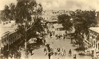 Una parte del Sadar Bazar, Rawalpindi - Tomada desde la Puerta Massy, c1918-c1939