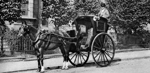 Un coche de alquiler tirado por caballos, Londres, 1926-1927