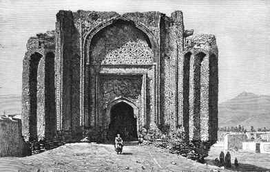 Una mezquita en ruinas del siglo XIV, Hamadán, Irán, 1895