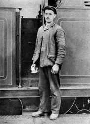 Un fogonero de tren, Londres, 1926-1927