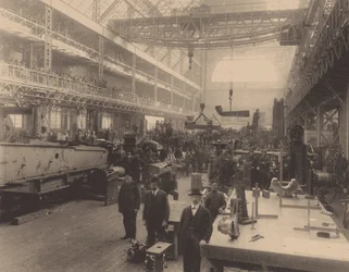 Un taller de la fábrica Putilov, c. 1914
