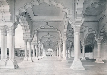 Agra. El Dewan-i-am, o Sala de Audiencia Pública, c. 1910