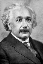 Albert Einstein, matemático y físico teórico germano-suizo, c. 1930s