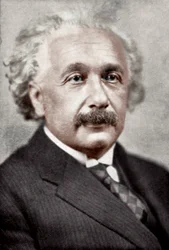 Albert Einstein, matemático y físico teórico germano-suizo, c. 1930s