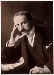 Alfred Milner, primer vizconde Milner, estadista británico, c1900