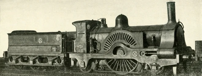 Un ocho pies marcado para el camino abandonado - Ferrocarril de Caledonia, c. 1930