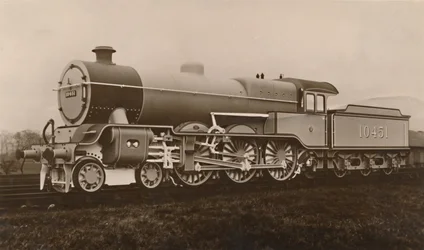 Una locomotora de pasajeros supercalentada de L.M.S., 1927