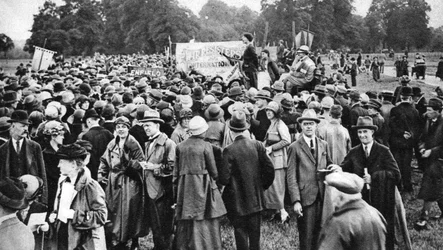 Una reunión anti-guerra, Hyde Park, Londres, 1926-1927