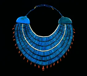 Pectoral egipcio antiguo, siglo V-IV a.C.