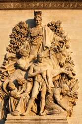 Escultura del Arco de Triunfo: el Triunfo por Antoine Etex (1810), París, Francia
