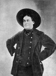 Aristide Bruant, cantante de cabaret, comediante y dueño de club nocturno francés, 1901