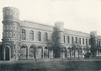 Arsenal y Museo Militar, Santiago, c1882, 1911