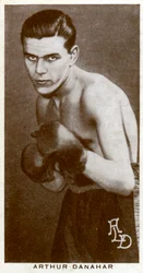 Arthur Danahar, boxeador británico, 1938