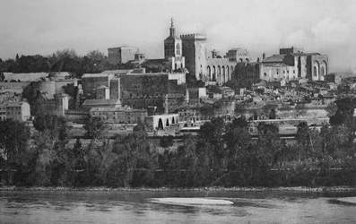 Aviñón - Vista tomada desde Villeneuve, c. 1925
