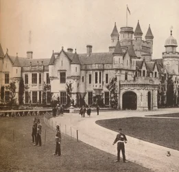 Castillo de Balmoral, residencia de Sus Majestades en las Tierras Altas, c1916