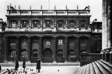 Banco, Londres, 1926-1927