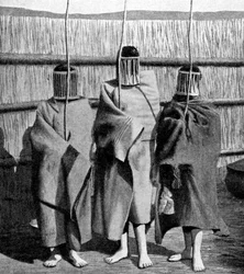 Novias de la tribu Basuto durante un periodo de iniciación en la sociedad tribal adulta, Lesoto