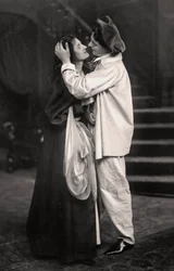 Beatrice Terry y H. Marsh Allen en El Palacio de Puck