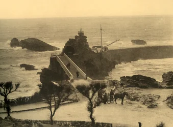 Biarritz - La Roca de la Virgen, c1930