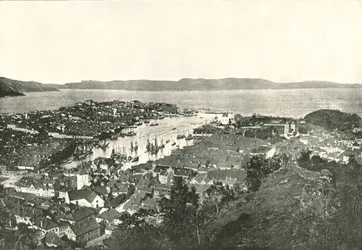 Vista aérea del puerto, Bergen, Noruega, 1895