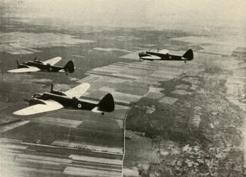 Blenheims Saliendo, 1939-1940, 1941
