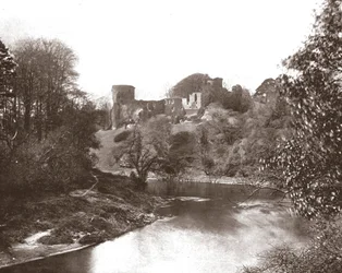 Castillo de Bothwell, South Lanarkshire, Escocia, 1894