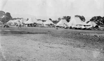 Campamento del ejército británico, Dehra Dun, India
