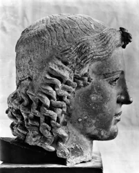 Busto de bronce del dios griego Apolo, c460 a.C. siglo XX