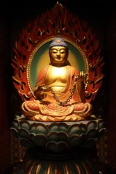 Templo del Diente de Buda en Chinatown. Estatua de Buda, 20160818, Singapur, Singapur