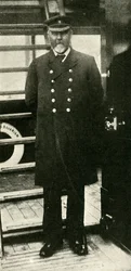 Capitán MacNicol, de Baviera, 1900