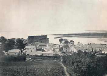 Carlingford - Mostrando las ruinas del Castillo de Carlingford, 1895
