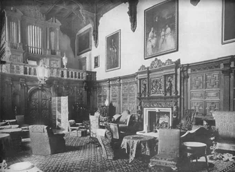 Castle Ashby, Northamptonshire - El Marqués de Northampton, K.G., 1910