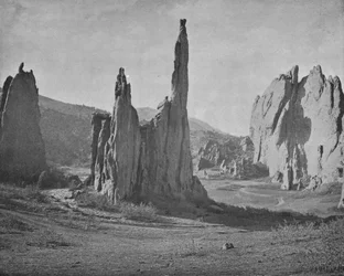 Agujas de la Catedral, Jardín de los Dioses, Colorado, EE.UU., c1900