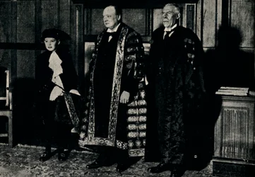 Canciller de la Universidad de Bristol, 3 de enero de 1930, 1945
