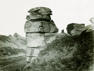 Cheesewring, Valle de las Rocas - Lynton