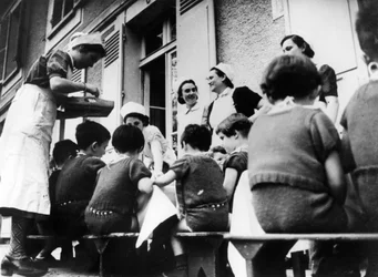 Niños bajo el cuidado del Ministerio de Salud, Francia, Segunda Guerra Mundial, 1940-1944