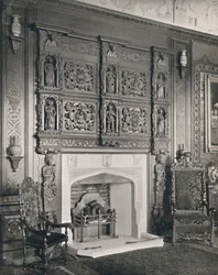 Chimenea en la sala de dibujo del rey Guillermo, Castle Ashby, 1927