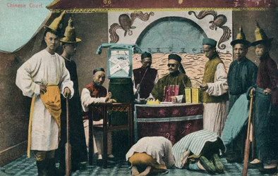 Corte china, c1900