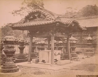 Cisterna, Iyenobu, c1890-1900