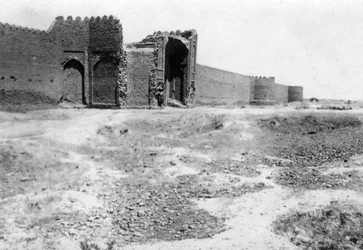 Puerta de la ciudad, Samarra, Mesopotamia, 1918