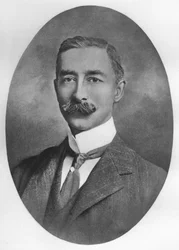 Coronel W. Hall Walker, M.P., 1911