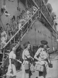 Desembarcando en Singapur, 1945