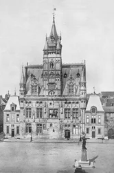Compiegne: El Hotel de Ville, 1914
