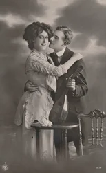 Pareja con mandolina, c. 1910