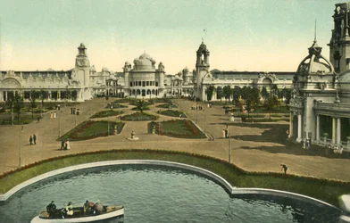 Patio de las Artes, Exposición de la Coronación, Londres, 1911.