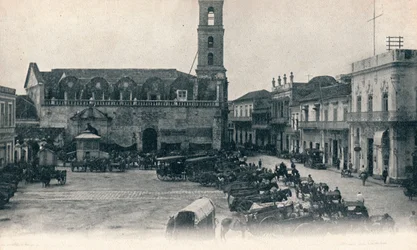 Aduana y Plaza, La Habana, Cuba, c1900
