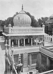 Delhi. - Tumbas de Nizam-ud-Din y la Princesa Jahanara, c1910