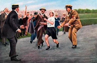 Dorando Pietri terminando el primer maratón olímpico moderno, Londres, 1908